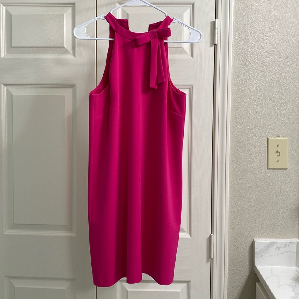 Maggie London side bow dress